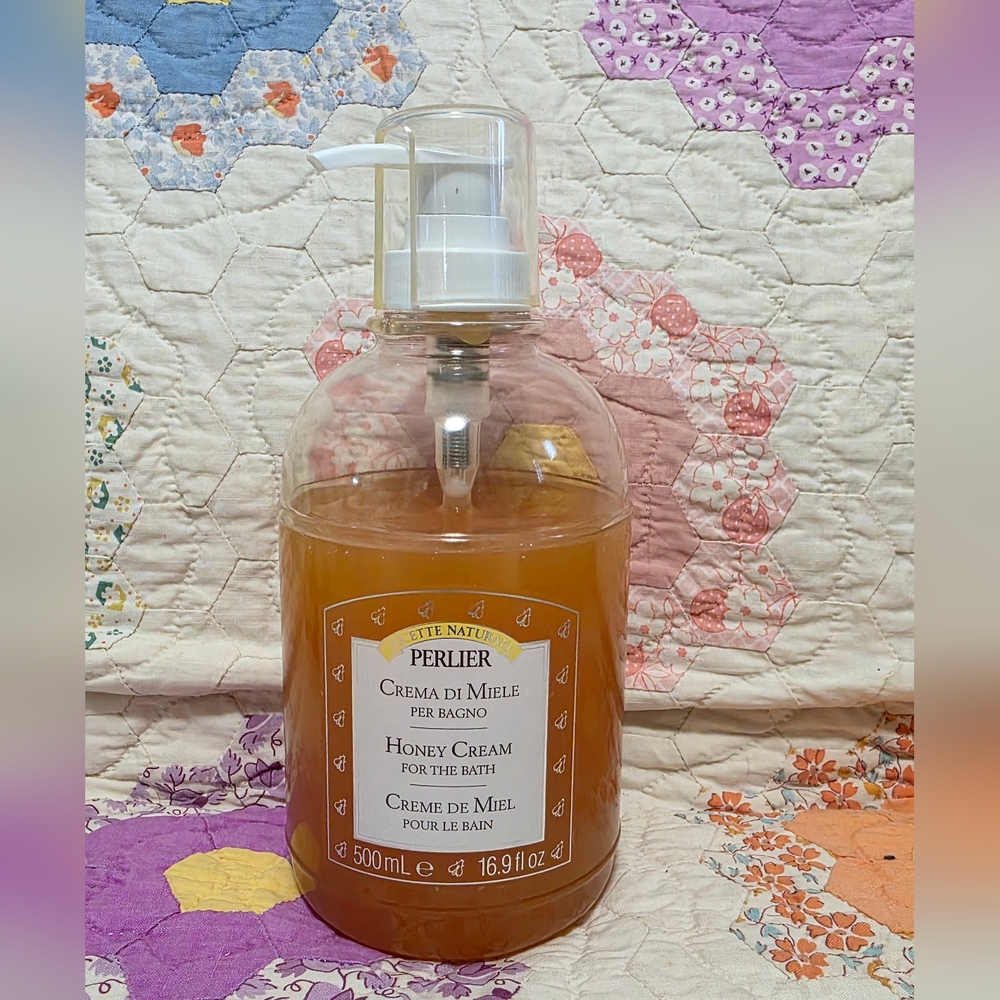 Honey Cream for the Bath - Gold